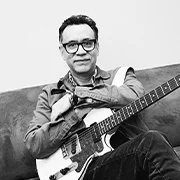 Fred Armisen: Comedy for Musicians, but Everyone is Welcome Fred Armisen: Comedy for Musicians, but Everyone is Welcome